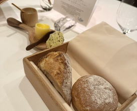 Dinner at La Baie (ラ・ベ)