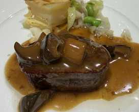 Dinner at La Mer The Classic (ラ・メール ザ クラシック)