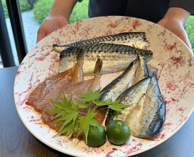 Dinner at LAT.34°N by AO