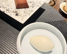 Dinner at LAT.34°N by AO