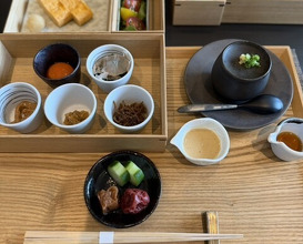 Dinner at LAT.34°N by AO