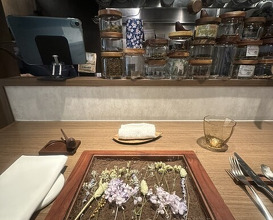 Dinner at LATURE (ラチュレ)