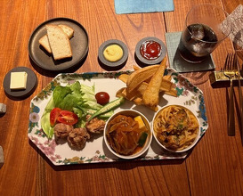 Dinner at Makinonci (マキノンチ)