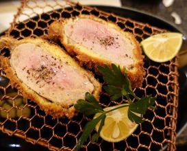 Dinner at Tonkatsu Mange (とんかつ マンジェ)