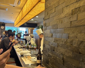 Dinner at Tonkatsu Mange (とんかつ マンジェ)