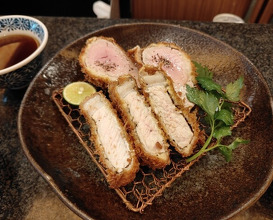 Dinner at Tonkatsu Mange (とんかつ マンジェ)