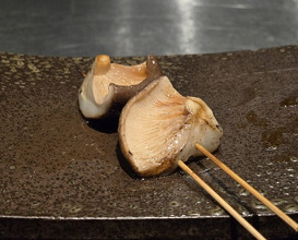 Dinner at YAKITORI Moe es (YAKITORI 燃 es)