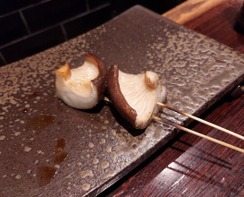 Dinner at YAKITORI Moe es (YAKITORI 燃 es)