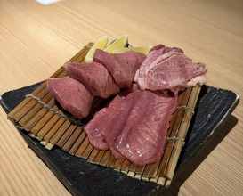 Dinner at Sumibi Yakiniku Nakahara (炭火焼肉 なかはら)