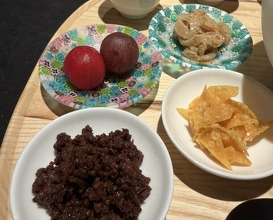 Dinner at Ninshu Rou (仁修樓)