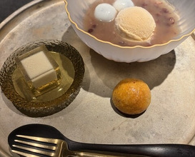 Dinner at Ninshu Rou (仁修樓)