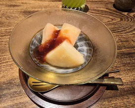 Dinner at Onjaku (温石)