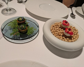 Dinner at Otowa restaurant (オトワ レストラン)