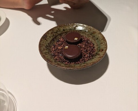 Dinner at Otowa restaurant (オトワ レストラン)
