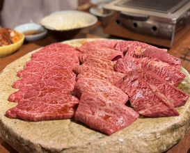 Dinner at Akasaka Raimon (赤坂 らいもん)