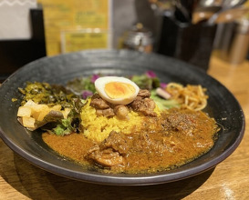 Dinner at SPICY CURRY Roka (SPICY CURRY 魯珈)