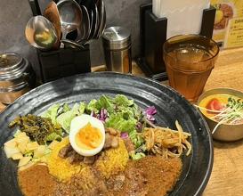 Dinner at SPICY CURRY Roka (SPICY CURRY 魯珈)