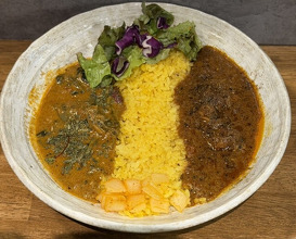 Dinner at SPICY CURRY Roka (SPICY CURRY 魯珈)