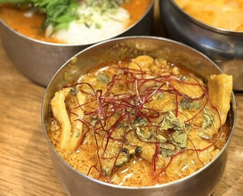 Dinner at SPICY CURRY Roka (SPICY CURRY 魯珈)