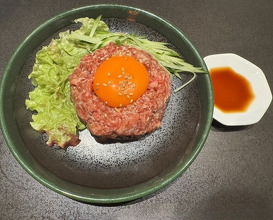 Dinner at Yakiniku Seiryuuen (焼肉 静龍苑)