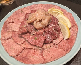 Dinner at Yakiniku Seiryuuen (焼肉 静龍苑)