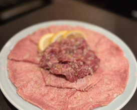 Dinner at Yakiniku Seiryuuen (焼肉 静龍苑)