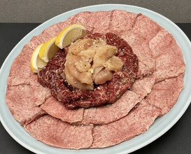 Dinner at Yakiniku Seiryuuen (焼肉 静龍苑)