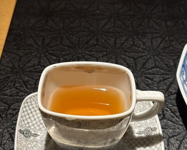 Dinner at Shin Zen Bi (眞善美)