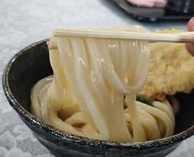 Dinner at Suzaki Shokuryohin Ten (須崎食料品店)