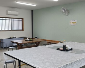 Dinner at Suzaki Shokuryohin Ten (須崎食料品店)