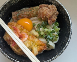 Dinner at Suzaki Shokuryohin Ten (須崎食料品店)