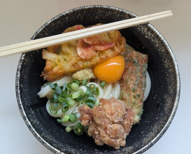 Dinner at Suzaki Shokuryohin Ten (須崎食料品店)