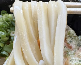 Dinner at Suzaki Shokuryohin Ten (須崎食料品店)