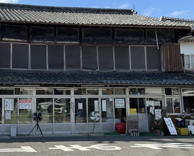 Dinner at Suzaki Shokuryohin Ten (須崎食料品店)