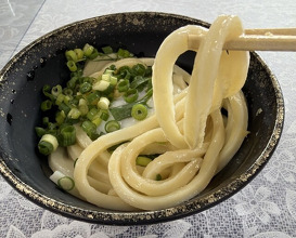 Dinner at Suzaki Shokuryohin Ten (須崎食料品店)