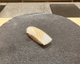 Dinner at Sushi Suzuki (鮨 鈴木)