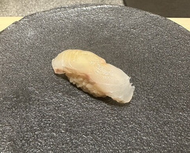 Dinner at Sushi Suzuki (鮨 鈴木)