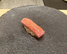 Dinner at Sushi Suzuki (鮨 鈴木)