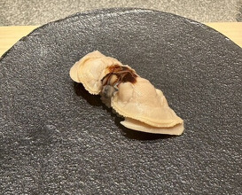 Dinner at Sushi Suzuki (鮨 鈴木)