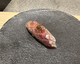 Dinner at Sushi Suzuki (鮨 鈴木)