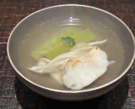 Dinner at Japanese cuisine Takamitsu (日本料理 鷹光)