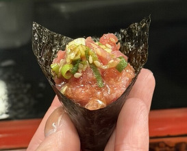 Dinner at Takara Zushi Bunten (宝寿司分店)