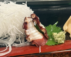 Dinner at Takara Zushi Bunten (宝寿司分店)
