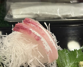 Dinner at Takara Zushi Bunten (宝寿司分店)