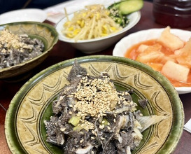 Dinner at Tokyo En (東京園)