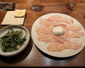 Dinner at TOM Curiosa