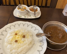 Dinner at European Curry Tomato (トマト)
