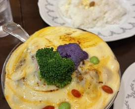 Dinner at European Curry Tomato (トマト)