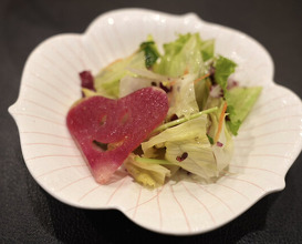 Dinner at Tout La Joie Ism (トゥ・ラ・ジョア イズム)