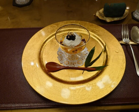 Dinner at Tout La Joie Ism (トゥ・ラ・ジョア イズム)